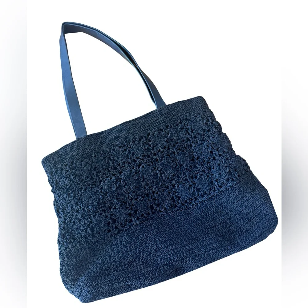 Liz Claiborne Black Crochet Purse Lined